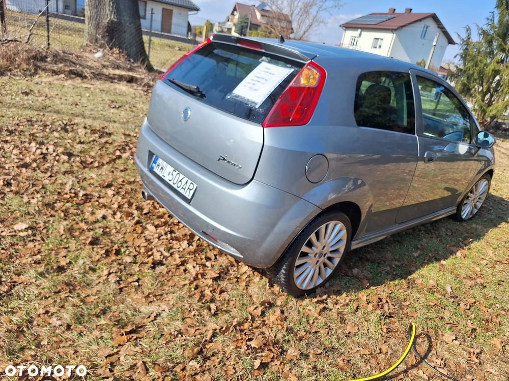Fiat Grande Punto 1.4 16V Racing - 3