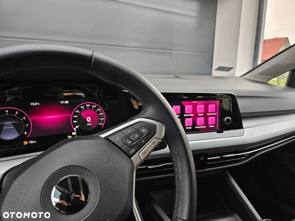 Volkswagen Golf 1.5 TSI EVO Life - 36