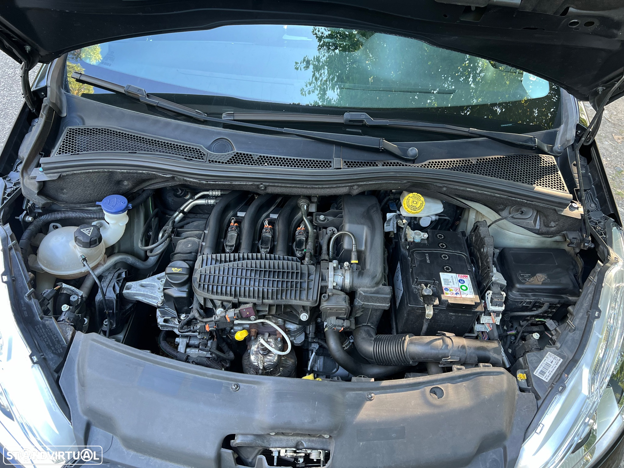 Peugeot 208 1.2 PureTech Style - 7