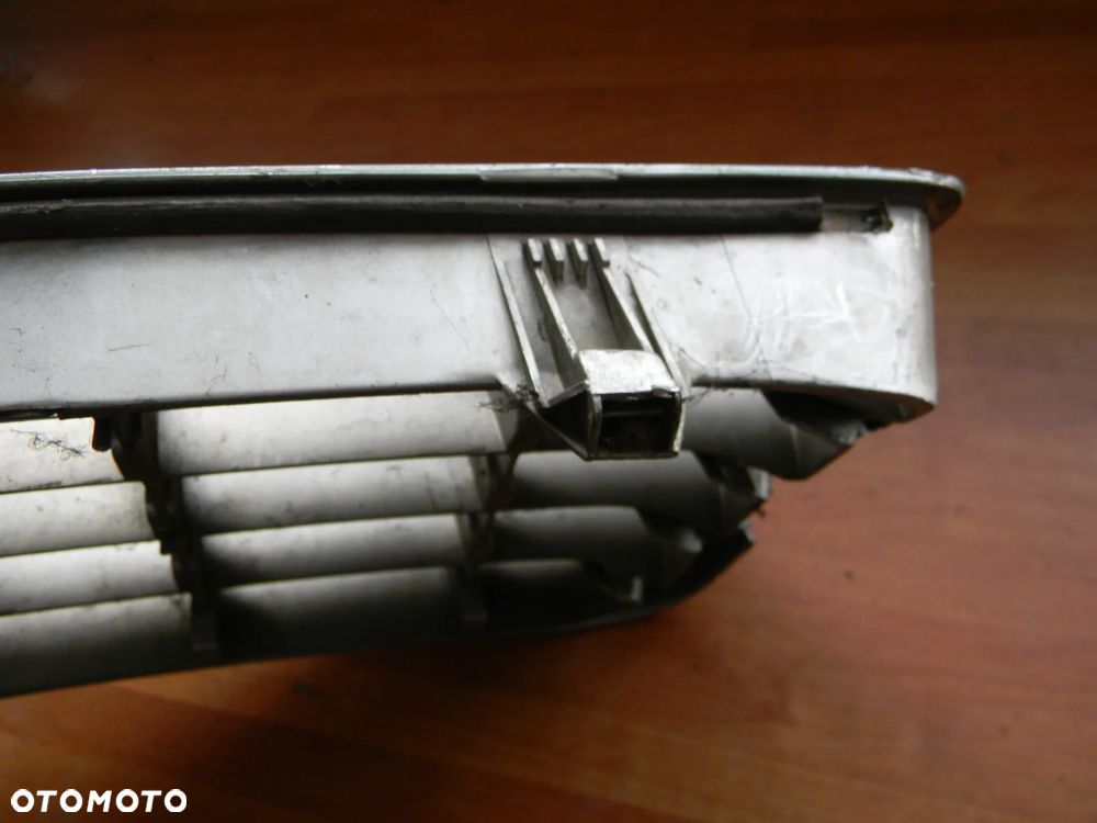 atrapa OPEL SENATOR B - 13