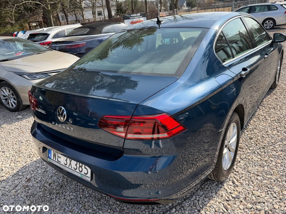 Volkswagen Passat 2.0 TDI EVO Business DSG - 10