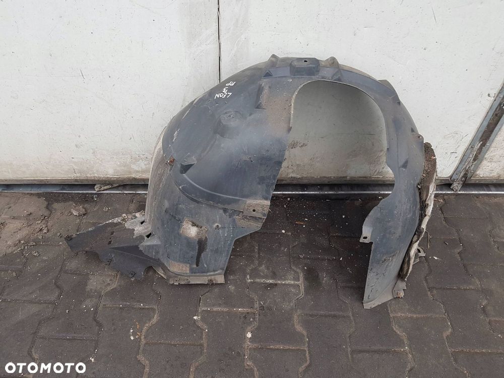 SEAT LEON III 3 12-16r NADKOLE PRAWE PRZÓD 5F0809958E - 1