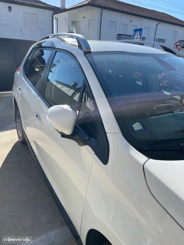 Peugeot 2008 1.6 BlueHDi Active - 4