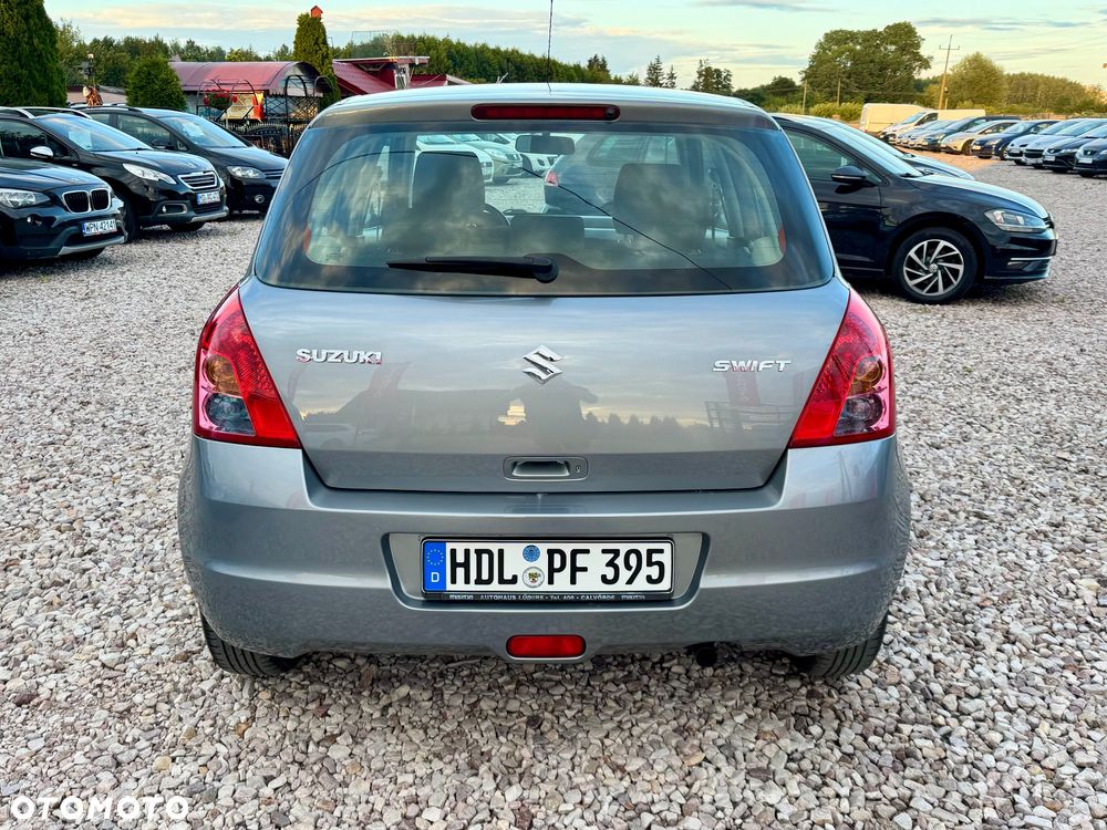 Suzuki Swift - 32