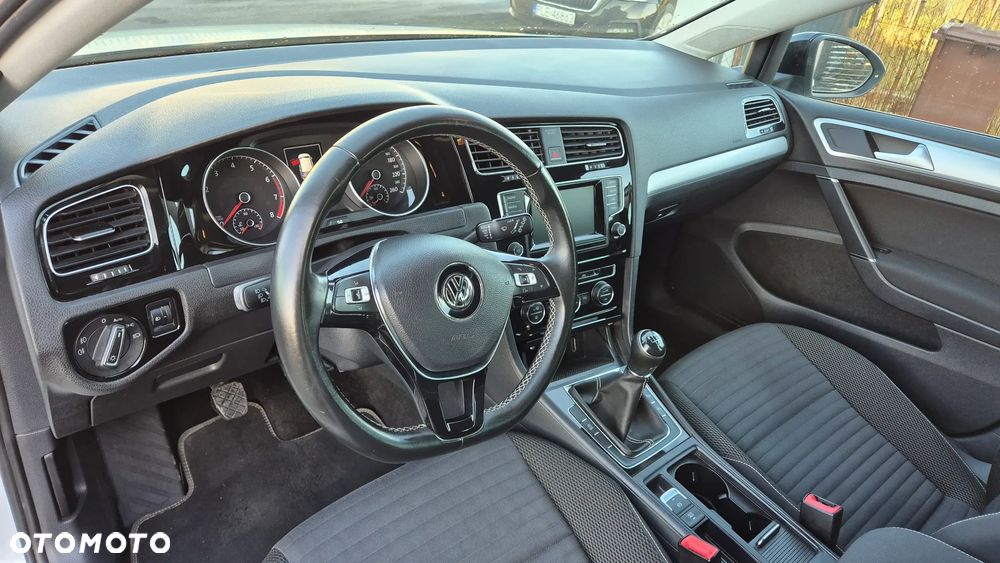 Volkswagen Golf 1.4 TSI BlueMotion Technology Cup - 13