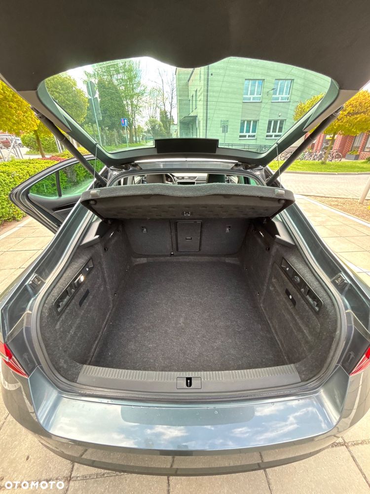 Skoda Superb 2.0 TSI L&K DSG - 17