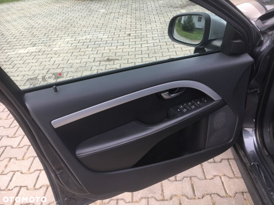 Volvo V70 - 12