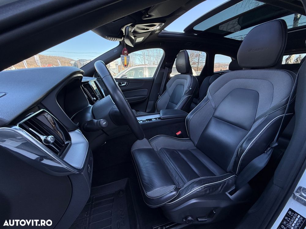 Volvo XC 60 D5 AWD Geartronic Inscription - 5