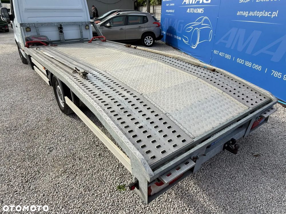 Mercedes-Benz SPRINTER - 8
