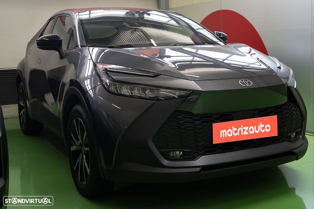 Toyota C-HR 2.0 Flow - 1