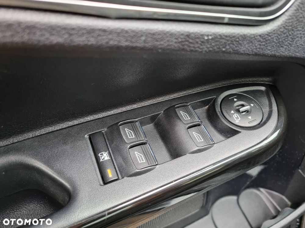Ford B-MAX 1.0 EcoBoost Titanium - 18