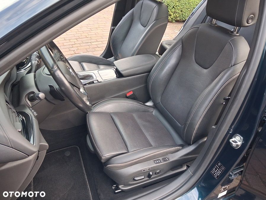 Opel Insignia Sport2.0 Direct InjTurbo 4x4 Ultimate Exclusive - 18