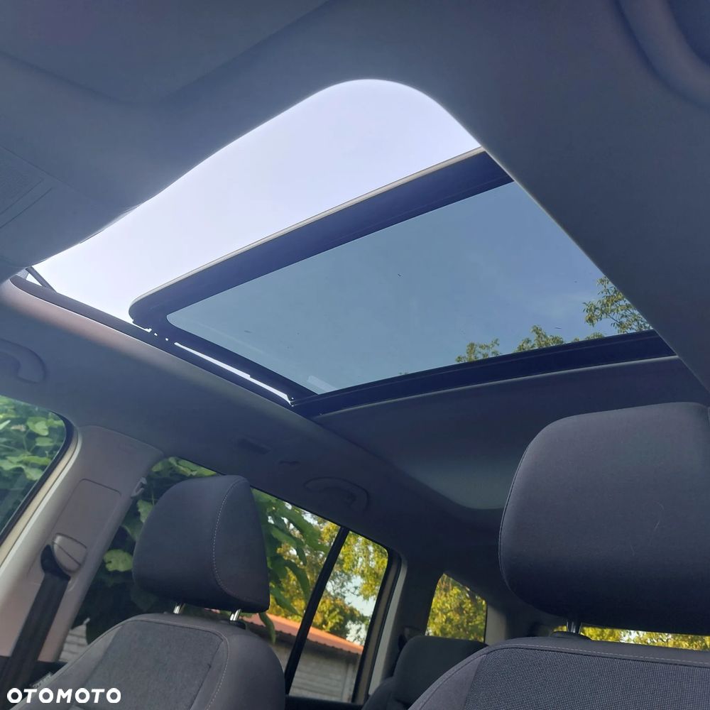Volkswagen Touran 1.6 TDI DPF Comfortline - 15