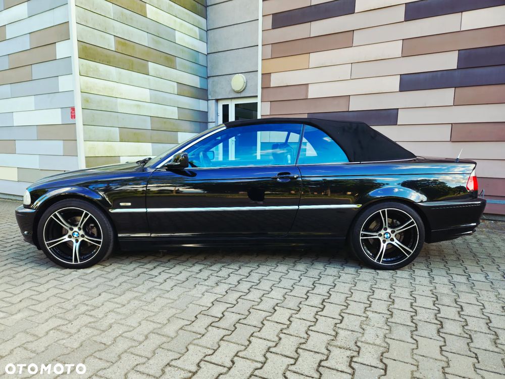 BMW Seria 3 323Ci - 18