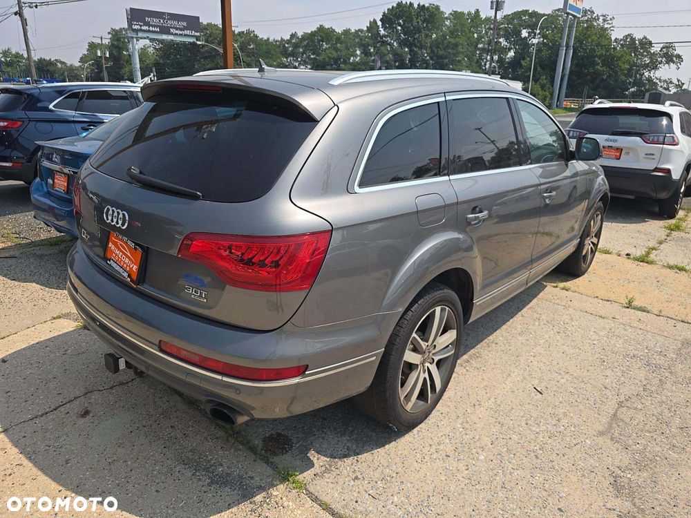 Audi Q7 3.0 TFSI Quattro Tiptronic - 4