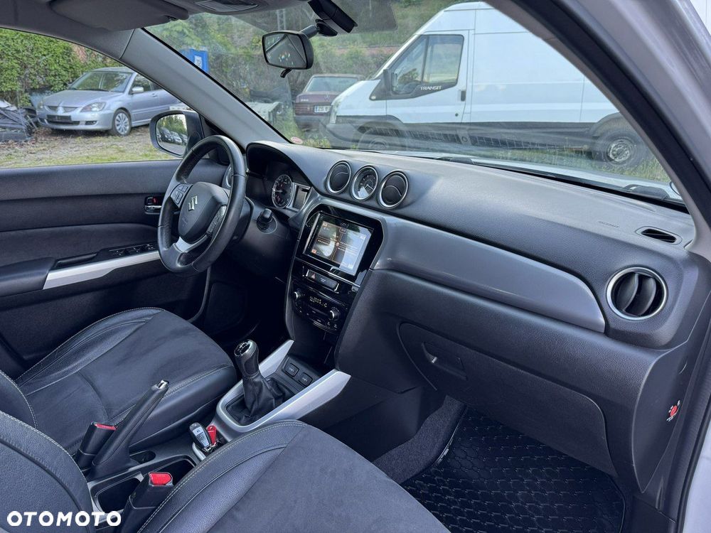 Suzuki Vitara - 14