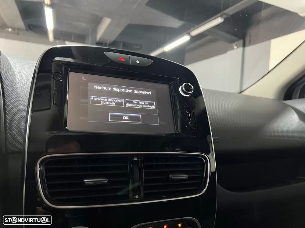 Renault Clio TCe 90 Limited - 17