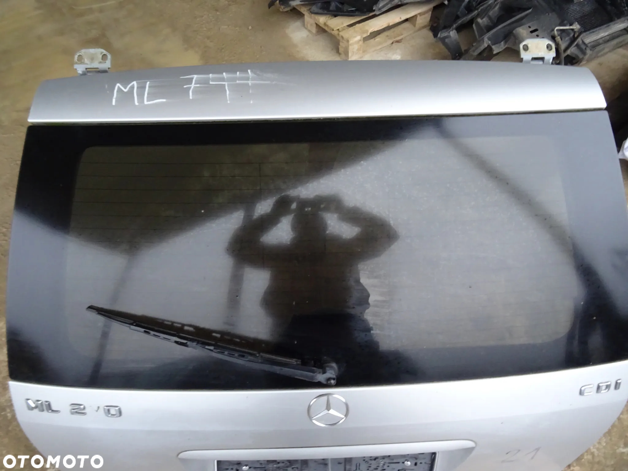 Klapa Bagażnika Mercedes ML W163 2000 744 (Goła) - 10