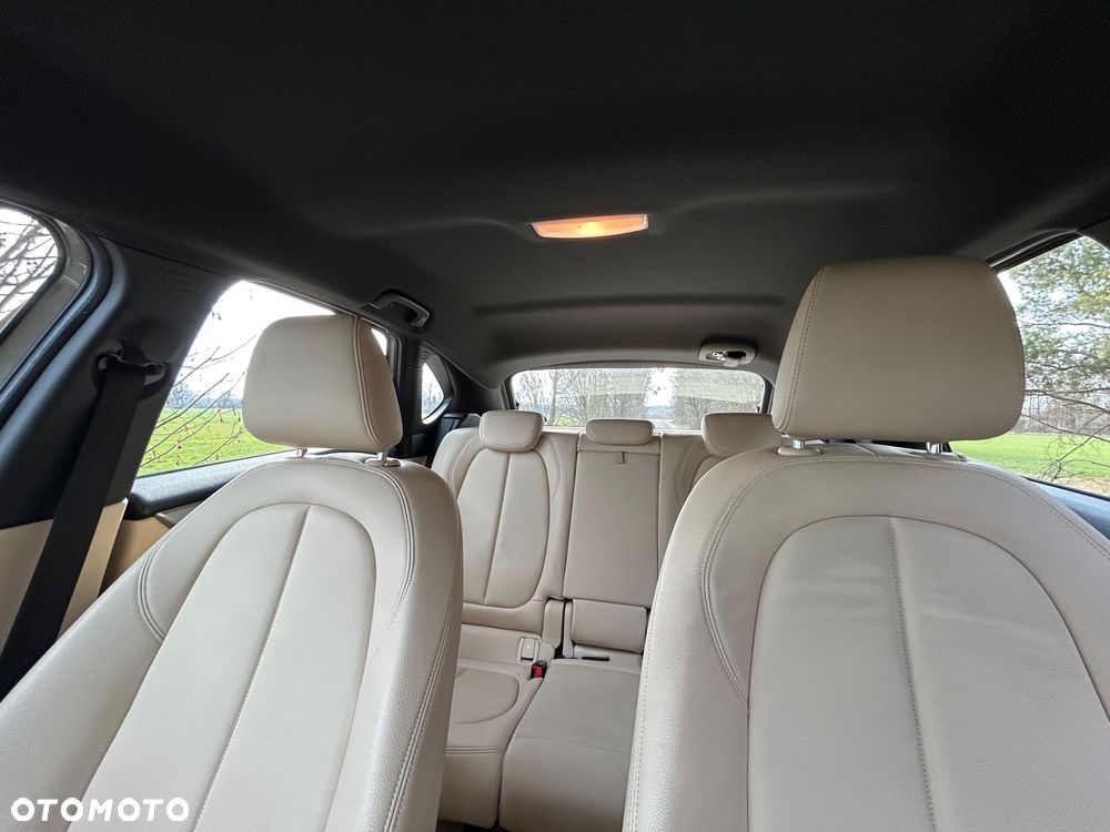 BMW Seria 2 220d - 7