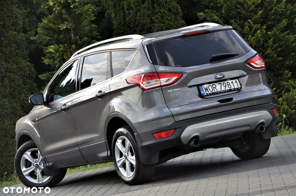 Ford Kuga 2.0 TDCi 4WD Titanium - 17