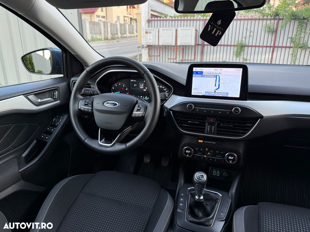 Ford Focus 1.0 EcoBoost Connected - 22