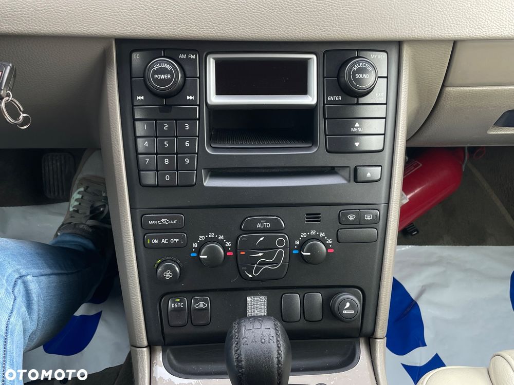 Volvo XC 90 2.4 D5 Kinetic - 12