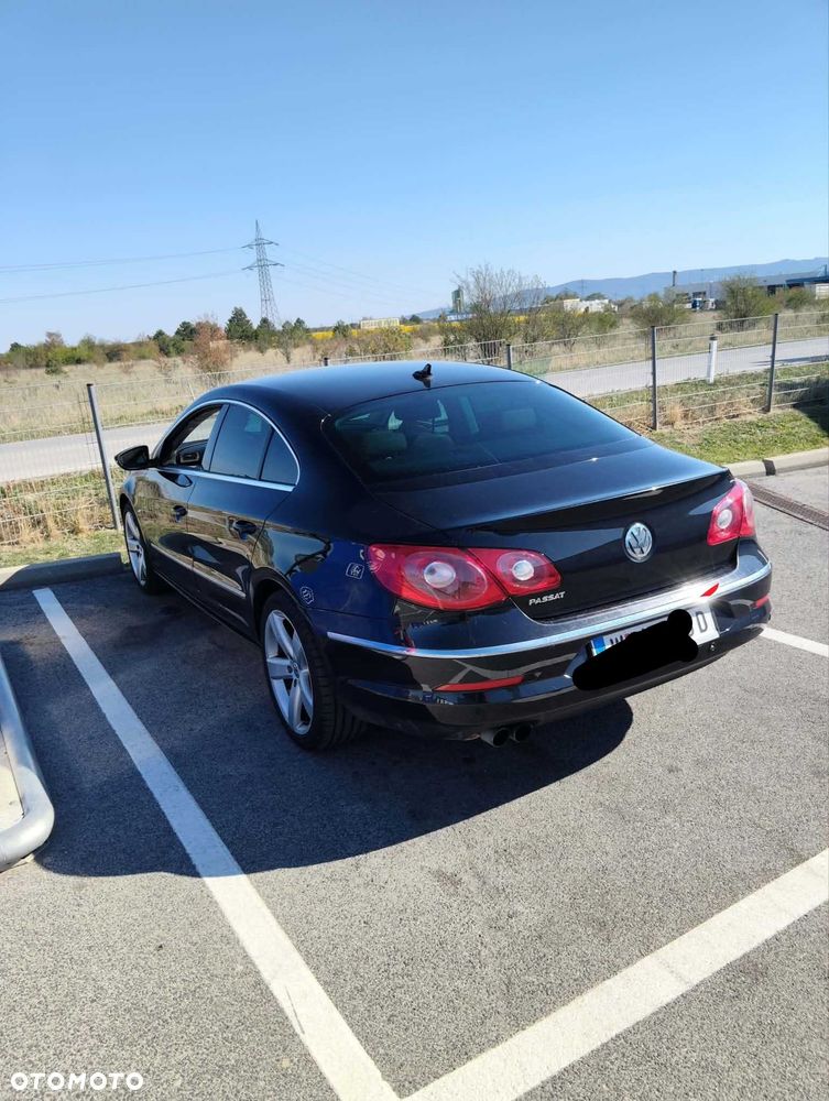 Volkswagen Passat CC - 4
