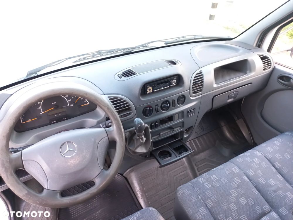 Mercedes-Benz Sprinter 416 CDI. 2,7 DMC 3500 - 9