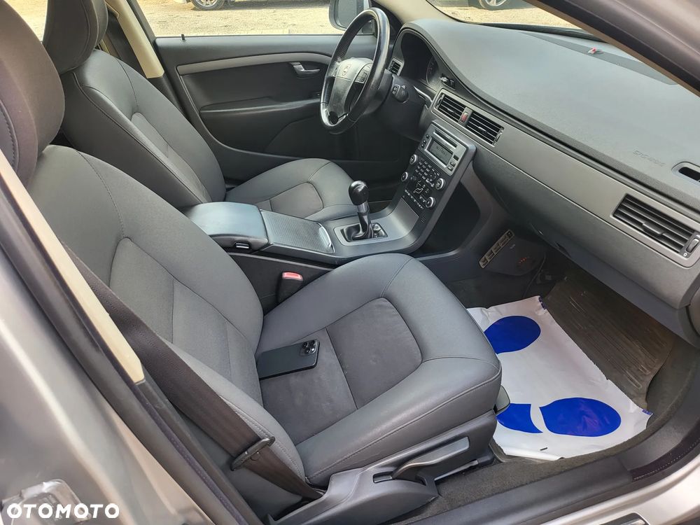 Volvo V70 - 24