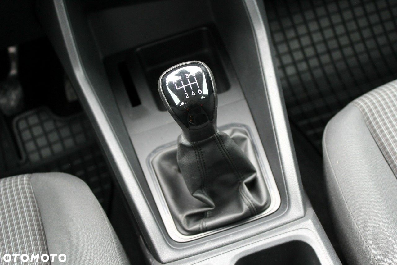 Volkswagen Caddy - 18