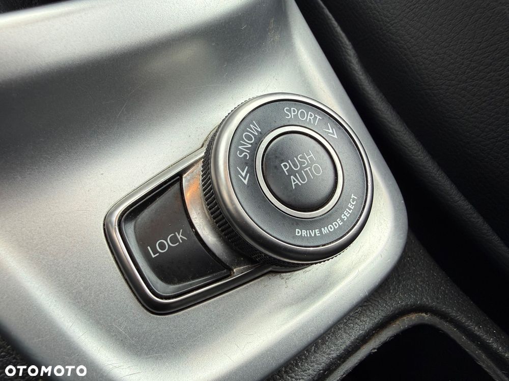 Suzuki Vitara 1.6 DDiS (4x4) Allgrip Comfort - 16