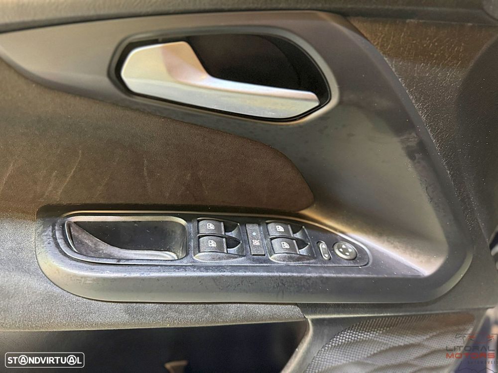 Fiat Tipo Station Wagon 1.6 M-Jet Lounge Tech - 18