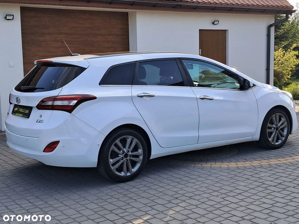 Hyundai i30 blue 1.6 CRDi DCT Premium - 10