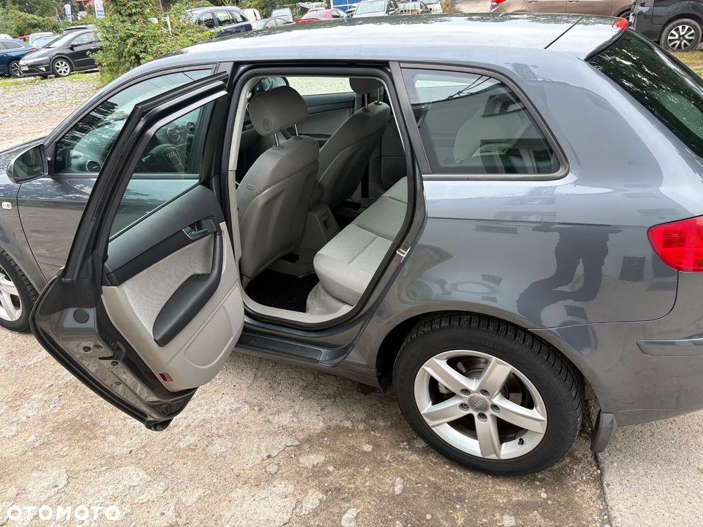Audi A3 Sportback 1.6 Attraction - 20