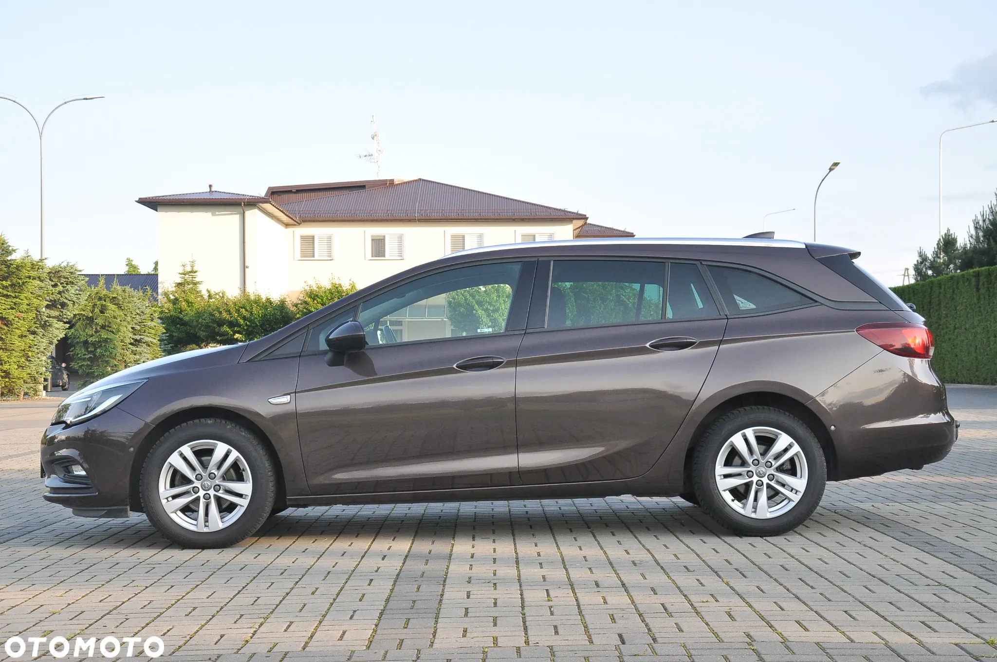 Opel Astra 1.4 Turbo Sports Tourer Active - 23