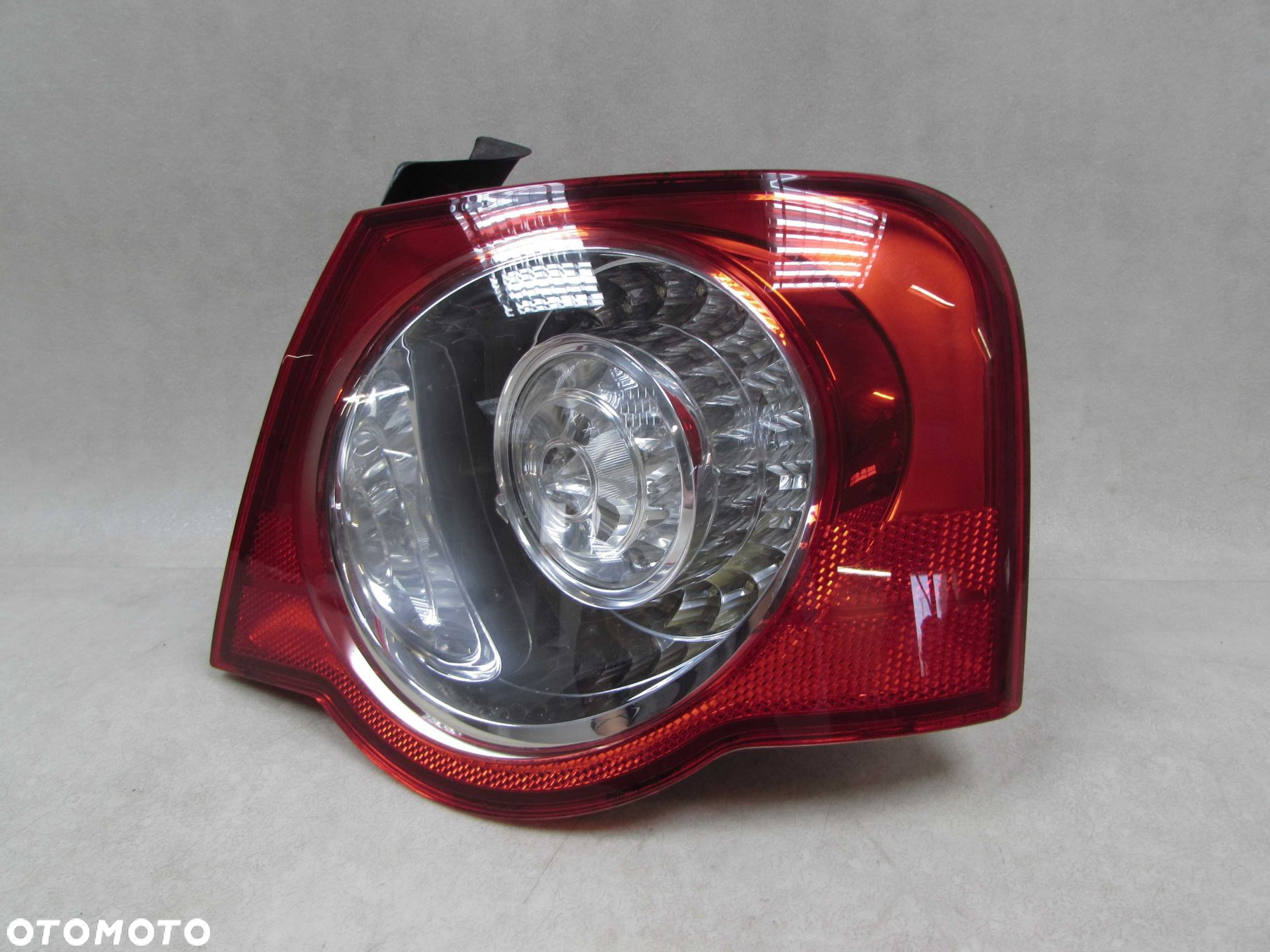 VW PASSAT B6 SEDAN LAMPA TYL PRAWA 3C5945096C KAROSERYJNA - 2