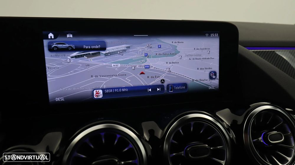 Mercedes-Benz GLA 180 d AMG Line - 13