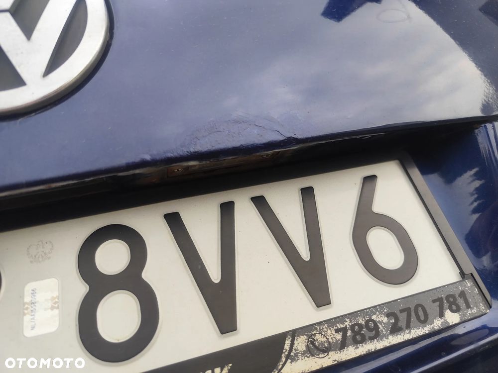 Volkswagen Touran 2.0 TDI DPF Highline DSG - 27