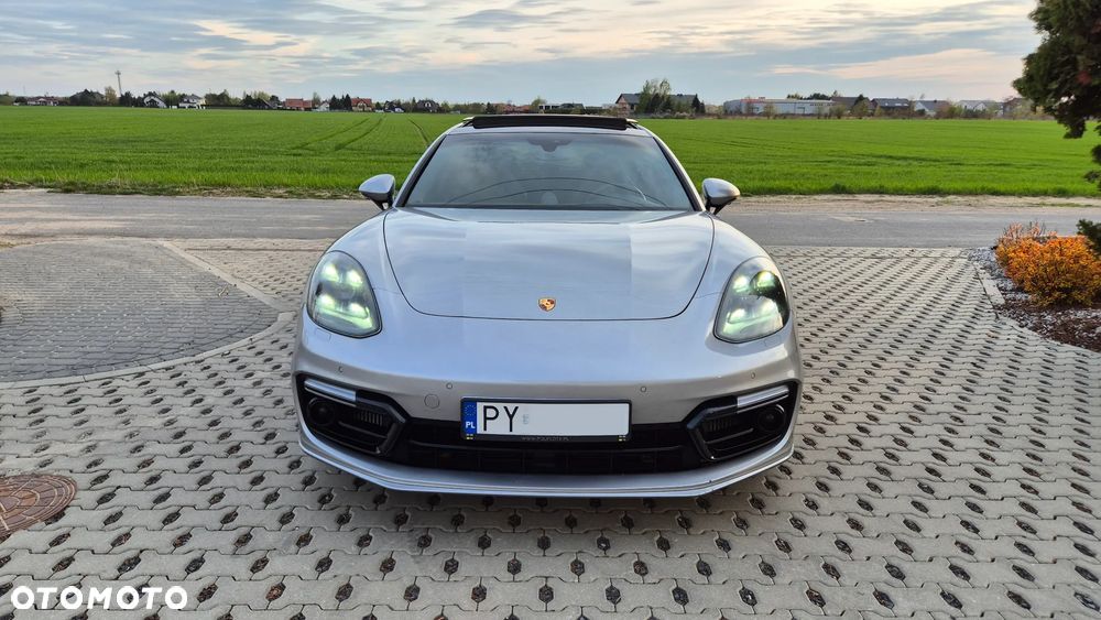 Porsche Panamera Turbo GPF - 6