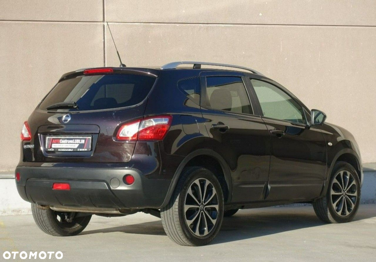 Nissan Qashqai - 11