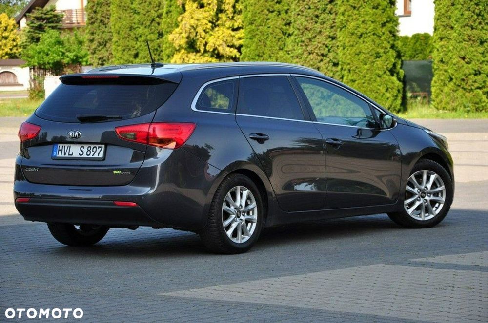 Kia Ceed 1.6 GDI Spirit - 16