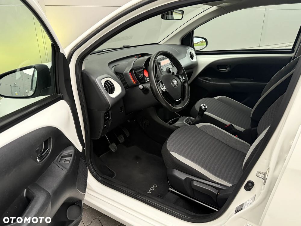 Toyota Aygo - 14