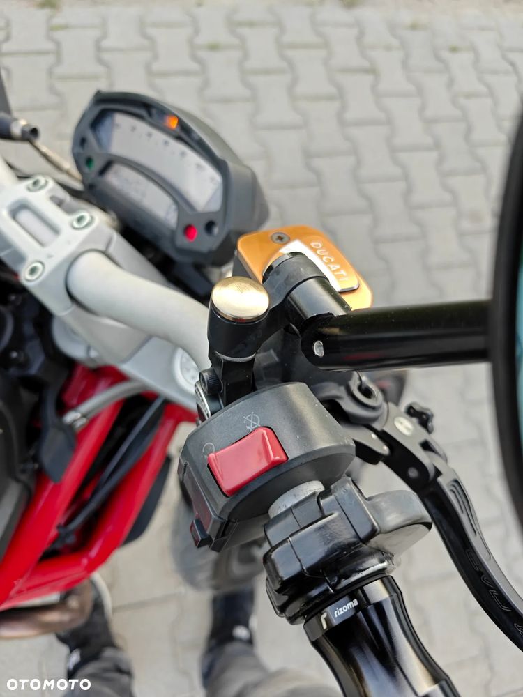 Ducati Monster - 3