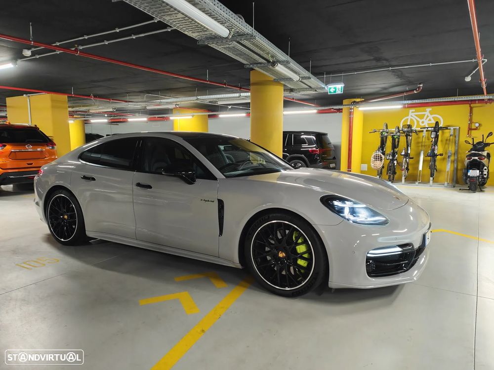 Porsche Panamera 4S E-Hybrid - 3