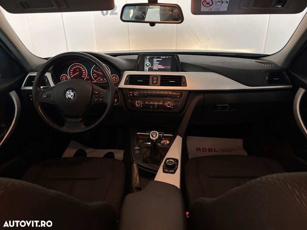 BMW Seria 3 316d Touring Edition Luxury Line Purity - 17