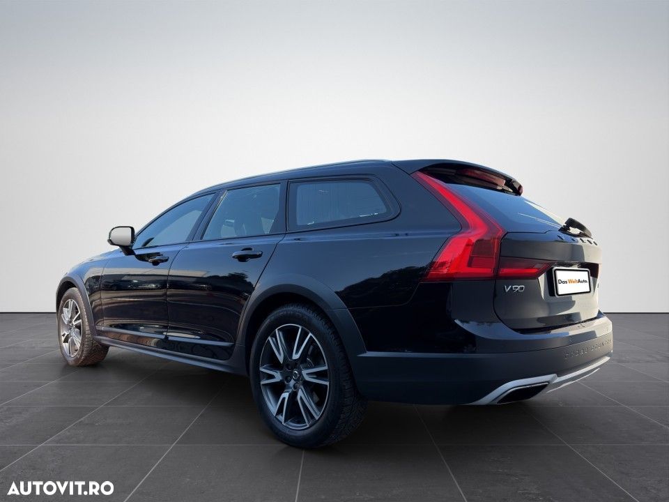 Volvo V90 - 4