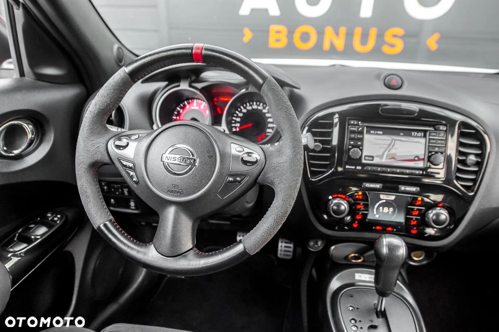 Nissan Juke 1.6 T Nismo 4x4 - 24