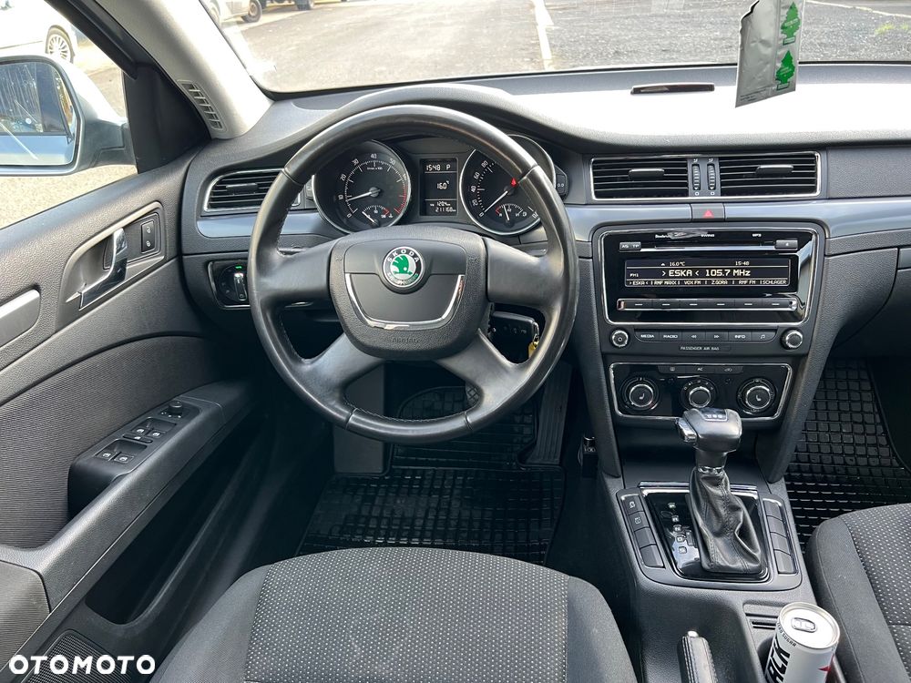 Skoda Superb 1.8 TSI Elegance DSG - 14