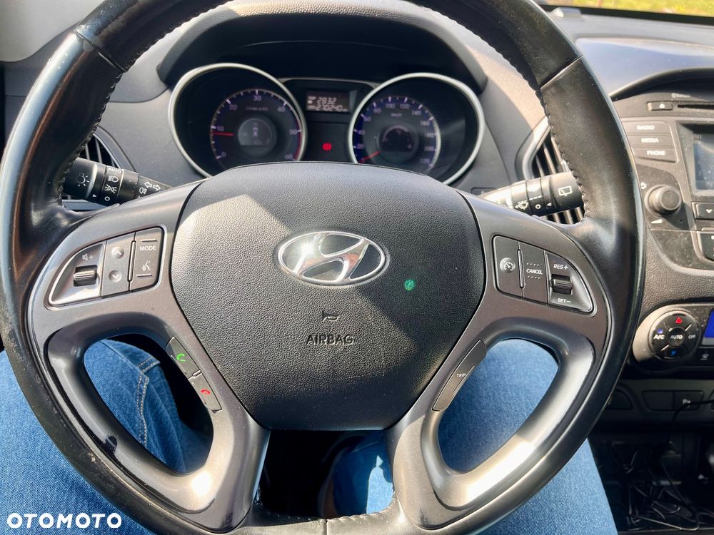 Hyundai ix35 2.0 CRDi 4WD Premium - 12