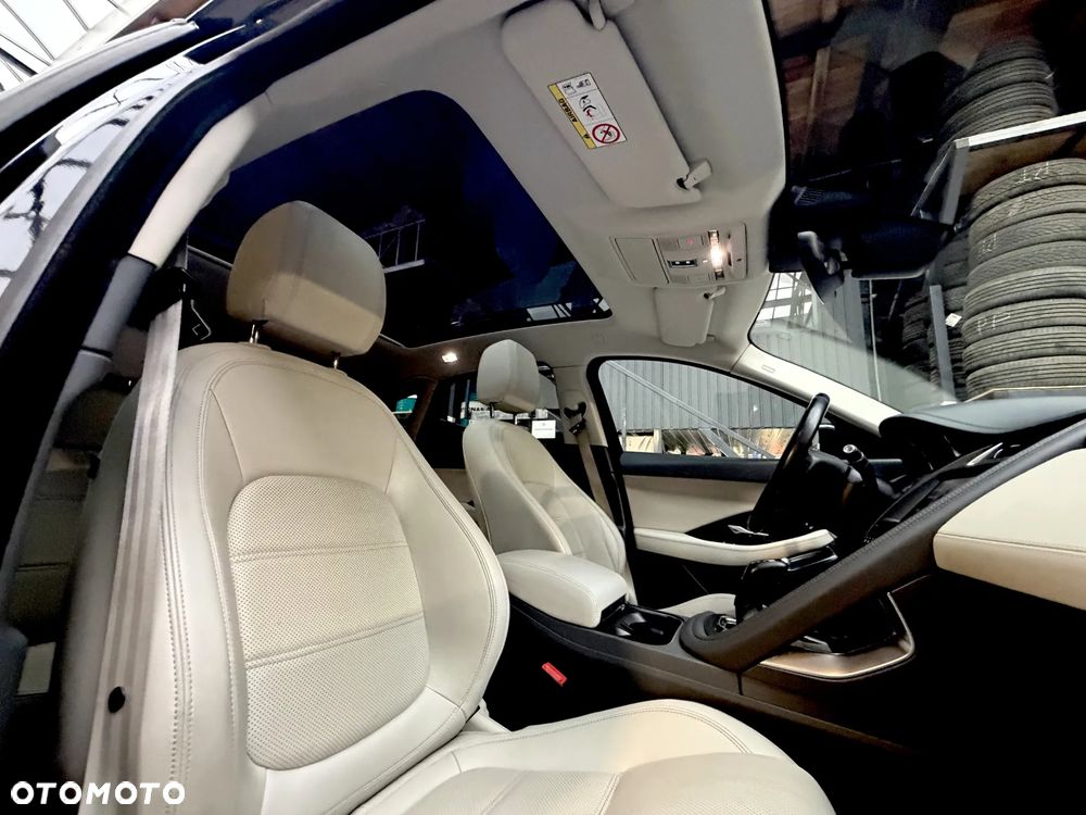 Jaguar E-Pace 2.0 i4P AWD S - 14